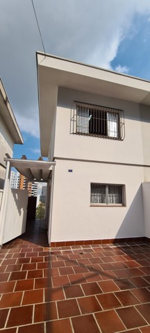Casa à venda em São Paulo (V Madalena - Alto de Pinheiros), 3 dormitórios, 1 banheiro, 2 vagas, 231 m2 de área útil, código 310-444 (6/54)