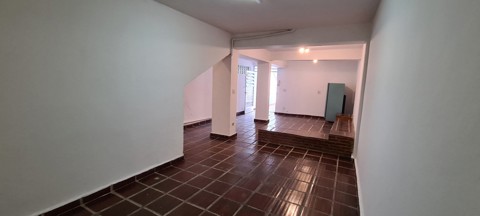 Casa à venda em São Paulo (V Madalena - Alto de Pinheiros), 3 dormitórios, 1 banheiro, 2 vagas, 231 m2 de área útil, código 310-444 (51/54)