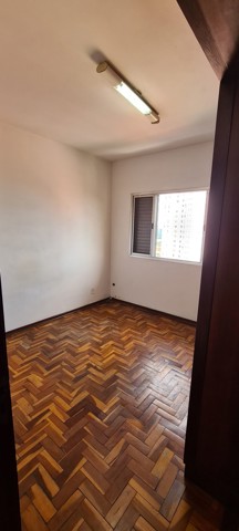 Casa à venda em São Paulo (V Madalena - Alto de Pinheiros), 3 dormitórios, 1 banheiro, 2 vagas, 231 m2 de área útil, código 310-450 (30/55)