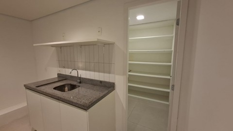 Loja para alugar em São Paulo com 2 banheiros, 2 vagas, 195 m2 de área útil, código 310-456 (2/21)