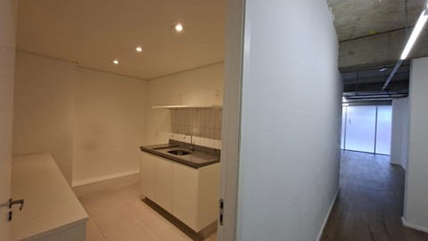 Loja para alugar em São Paulo com 2 banheiros, 2 vagas, 195 m2 de área útil, código 310-456 (4/21)