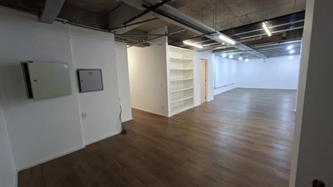 Loja para alugar em São Paulo com 2 banheiros, 2 vagas, 195 m2 de área útil, código 310-456 (13/21)