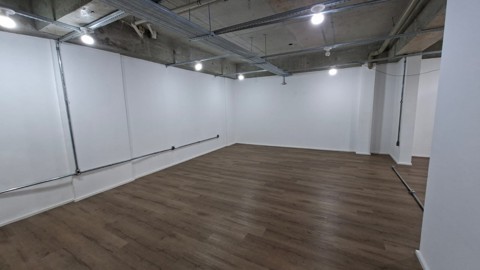 Loja para alugar em São Paulo com 2 banheiros, 2 vagas, 195 m2 de área útil, código 310-456 (17/21)
