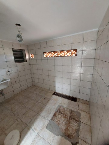 Casa à venda em São Paulo com 6 dormitórios, 1 suite, 1 banheiro, 1 vaga, 250 m2 de área útil, código 310-464 (5/16)