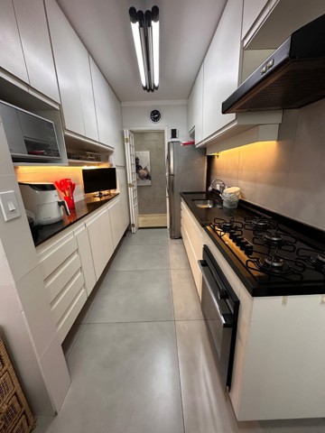 Apartamento à venda em São Paulo com 3 dormitórios, 1 suite, 2 banheiros, 3 vagas, 178 m2 de área útil, código 310-465 (10/15)