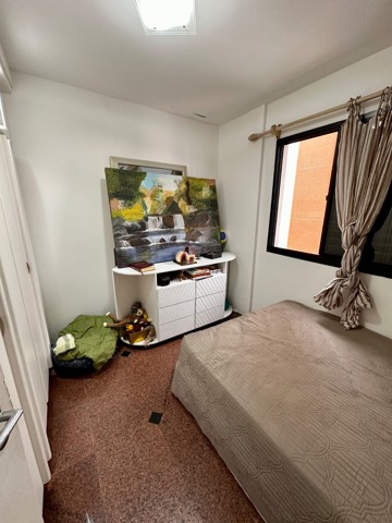 Apartamento à venda em São Paulo com 3 dormitórios, 1 suite, 2 banheiros, 3 vagas, 178 m2 de área útil, código 310-465 (12/15)
