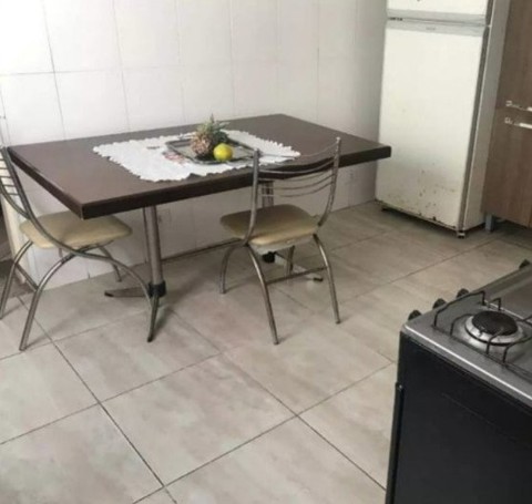 Casa à venda em São Paulo (V Prudente), 5 dormitórios, 1 suite, 2 banheiros, 3 vagas, 250 m2 de área útil, código 310-480 (5/10)