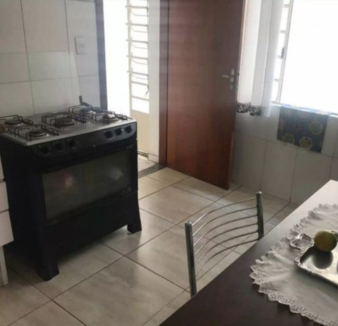 Casa à venda em São Paulo (V Prudente), 5 dormitórios, 1 suite, 2 banheiros, 3 vagas, 250 m2 de área útil, código 310-480 (7/10)