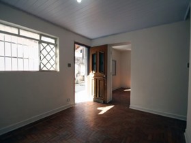 Casa para alugar em São Paulo com 2 dorms, 1 wc, 60 m2 úteis