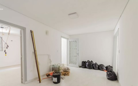 Casa à venda em São Paulo com 2 dormitórios, 1 banheiro, 100 m2 de área útil, código 310-510 (1/22)