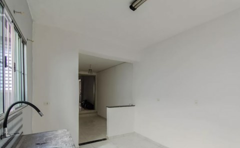 Casa à venda em São Paulo com 2 dormitórios, 1 banheiro, 100 m2 de área útil, código 310-510 (9/22)