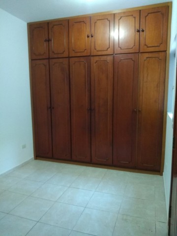 Sobrado à venda em São Paulo com 4 dormitórios, 3 suites, 3 banheiros, 2 vagas, 202 m2 de área útil, código 310-520 (5/18)