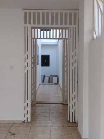Sobrado à venda em São Paulo com 4 dormitórios, 3 suites, 3 banheiros, 2 vagas, 202 m2 de área útil, código 310-520 (4/18)