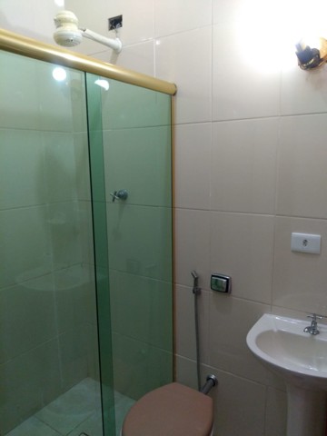 Sobrado à venda em São Paulo com 4 dormitórios, 3 suites, 3 banheiros, 2 vagas, 202 m2 de área útil, código 310-520 (6/18)