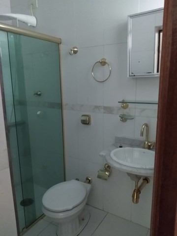 Sobrado à venda em São Paulo com 4 dormitórios, 3 suites, 3 banheiros, 2 vagas, 202 m2 de área útil, código 310-520 (17/18)